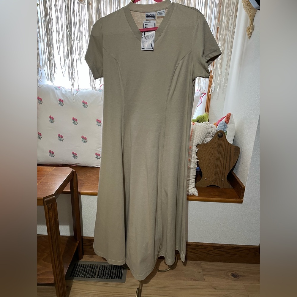 VINTAGE Basic Editions Women's Beige Midi Dress